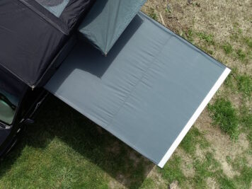 Ramingo 4x4 - L'eCommerce del 4x4 > Tenda Laterale/Veranda da Campeggio 2000×2500 – Universale per Fuoristrada