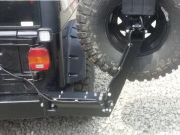 Ramingo 4x4 - L'eCommerce del 4x4 > Cancello Portaruota Jeep Wrangler TJ