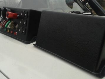 Ramingo 4x4 - L'eCommerce del 4x4 > Console Da Cruscotto Nissan Patrol GR Y60