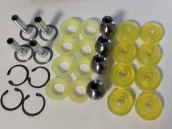 Ramingo 4x4 - L'eCommerce del 4x4 > Kit Boccole/Johnny Joint Puntoni Posteriori Assetto Xtreme +3″ Suzuki Grand Vitara 1