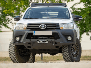 Ramingo 4x4 - L'eCommerce del 4x4 > Acayx – Paraurti Ibrido Toyota Hilux Revo 16-19