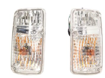 Ramingo 4x4 - L'eCommerce del 4x4 > Fanalini Anteriori Freccia/Posizione Nissan Patrol GR Y60 – Crystal