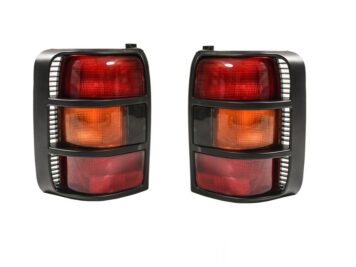 Ramingo 4x4 - L'eCommerce del 4x4 > Fari Posteriori 4 Servizi Mitsubishi Pajero V20