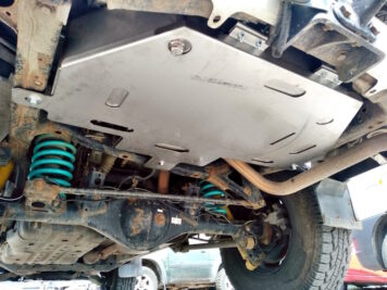 Ramingo 4x4 - L'eCommerce del 4x4 > Serbatoio Acqua Con Kit Riscaldatore Toyota Land Cruiser 120