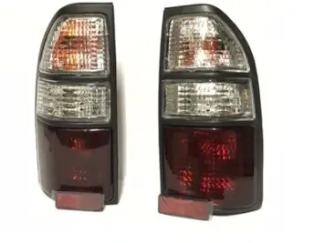 Ramingo 4x4 - L'eCommerce del 4x4 > Fari Posteriori 4 Servizi Toyota Land Cruiser Serie 90