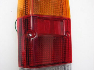 Ramingo 4x4 - L'eCommerce del 4x4 > Faro Posteriore Nissan Patrol TR – Sinistro