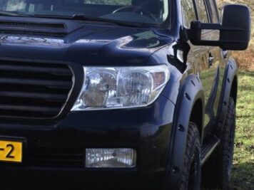 Ramingo 4x4 - L'eCommerce del 4x4 > Parafanghini Supplementari Toyota Land Cruiser 200