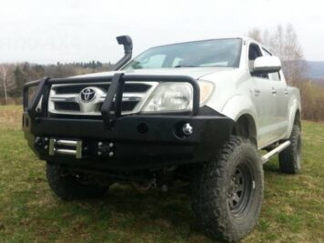 Ramingo 4x4 - L'eCommerce del 4x4 > Paraurti Anteriore con Supporto Verricello e Bullbar Toyota Hilux Vigo 2005-2008