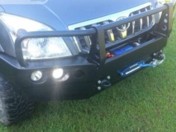 Ramingo 4x4 - L'eCommerce del 4x4 > Paraurti Anteriore Con Supporto Verricello e Bullbar Toyota Land Cruiser Serie 120/125